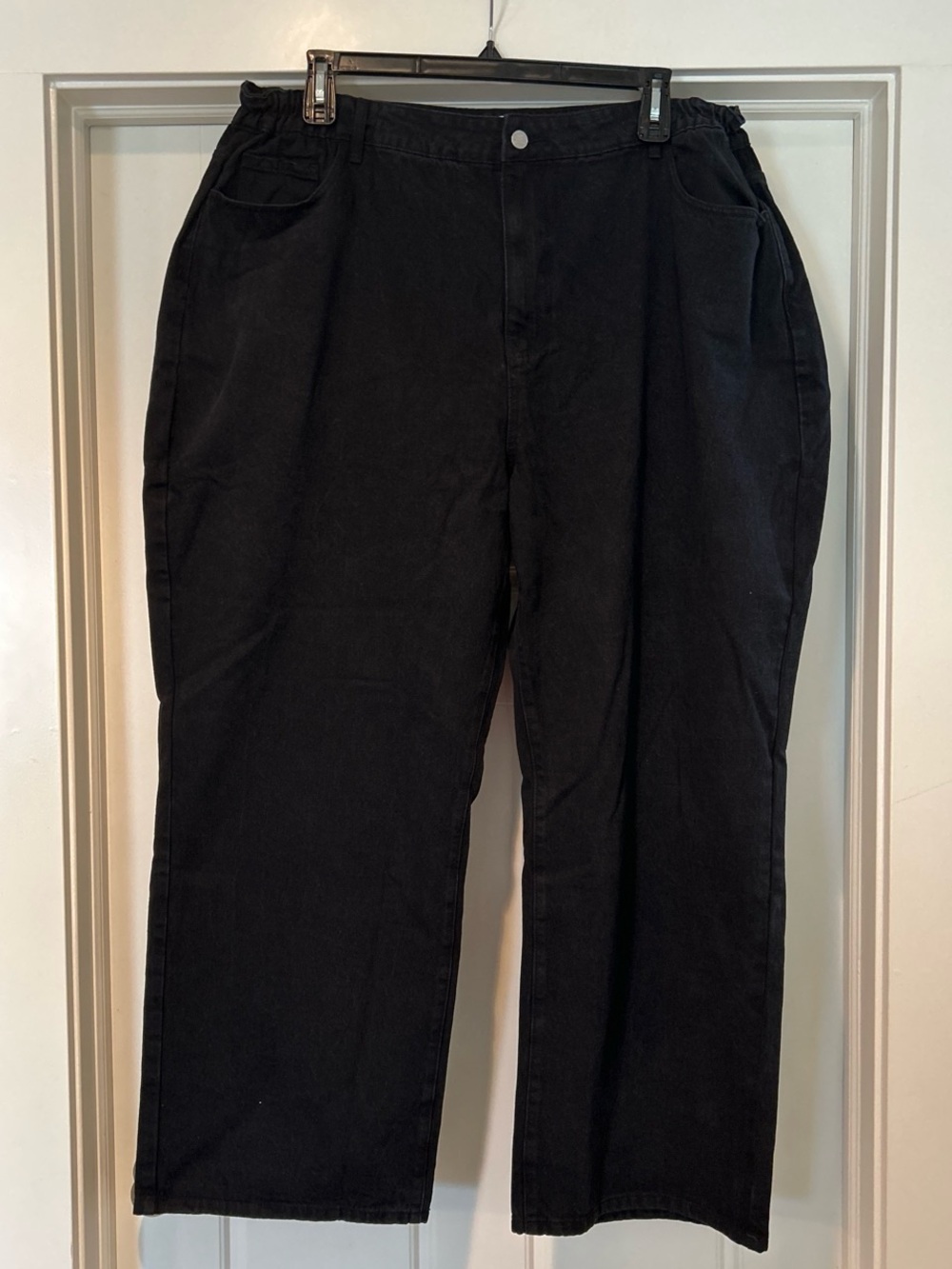 Women's Black Denim Jeans - Classic Relaxed Fit